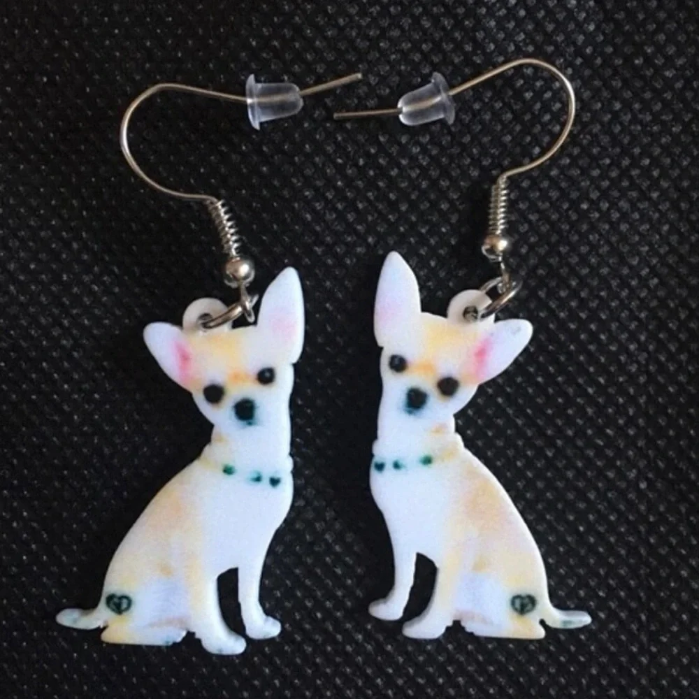 “Yo Quiero Taco Bell” Tan Fawn Apple Dome Chihuahua Cutesy Kawaii Memento Dangle